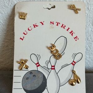 Vintage 5 piece pin set
